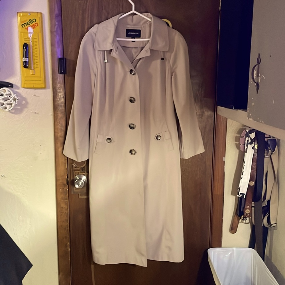 Ladies London fog trench coat